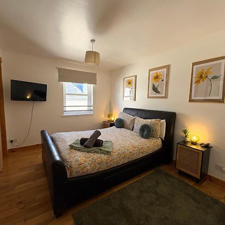 Cosy City Centre Apartment Інвернесс Екстер'єр фото