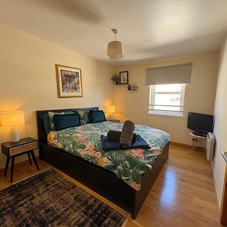 Cosy City Centre Apartment Інвернесс Екстер'єр фото