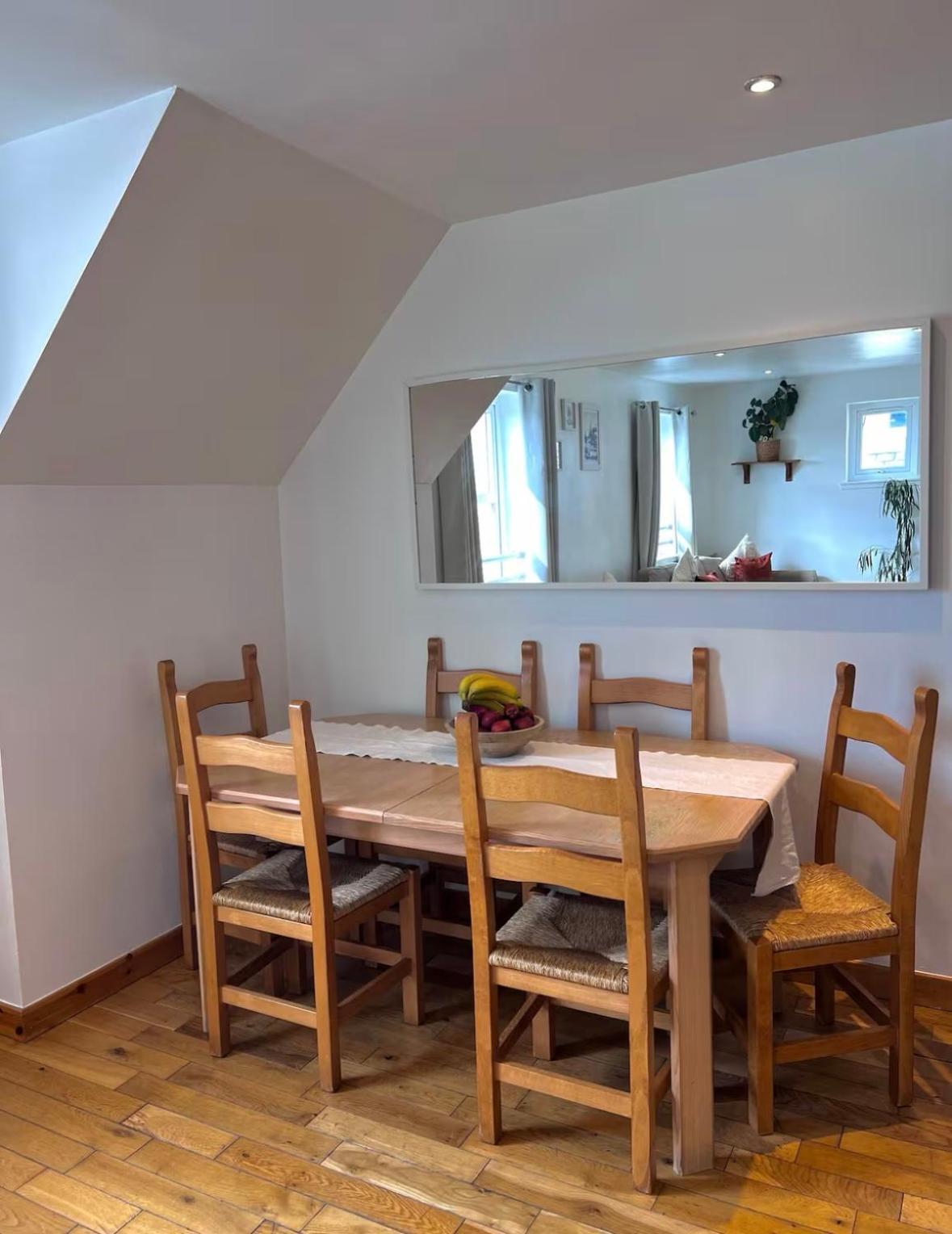 Cosy City Centre Apartment Інвернесс Екстер'єр фото